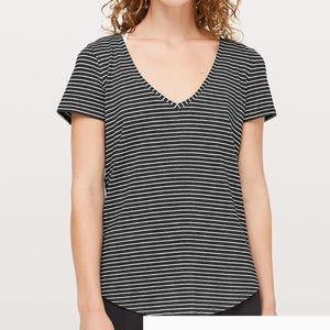 Lululemon Vneck